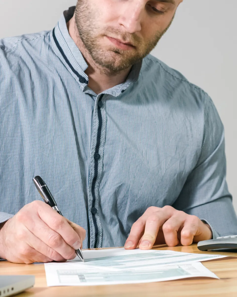 A tax year split between residence and non-residence