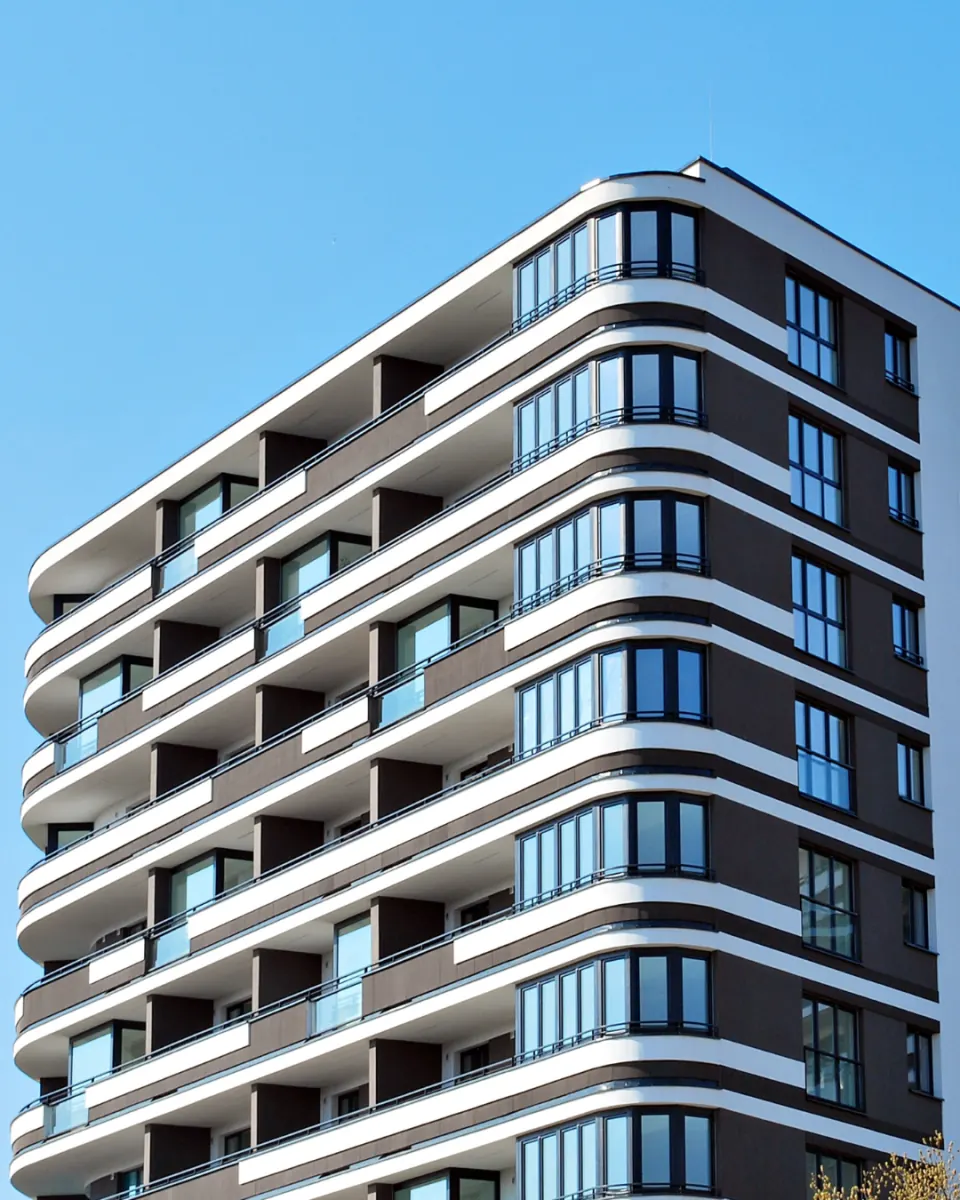 Planning finances before an international move